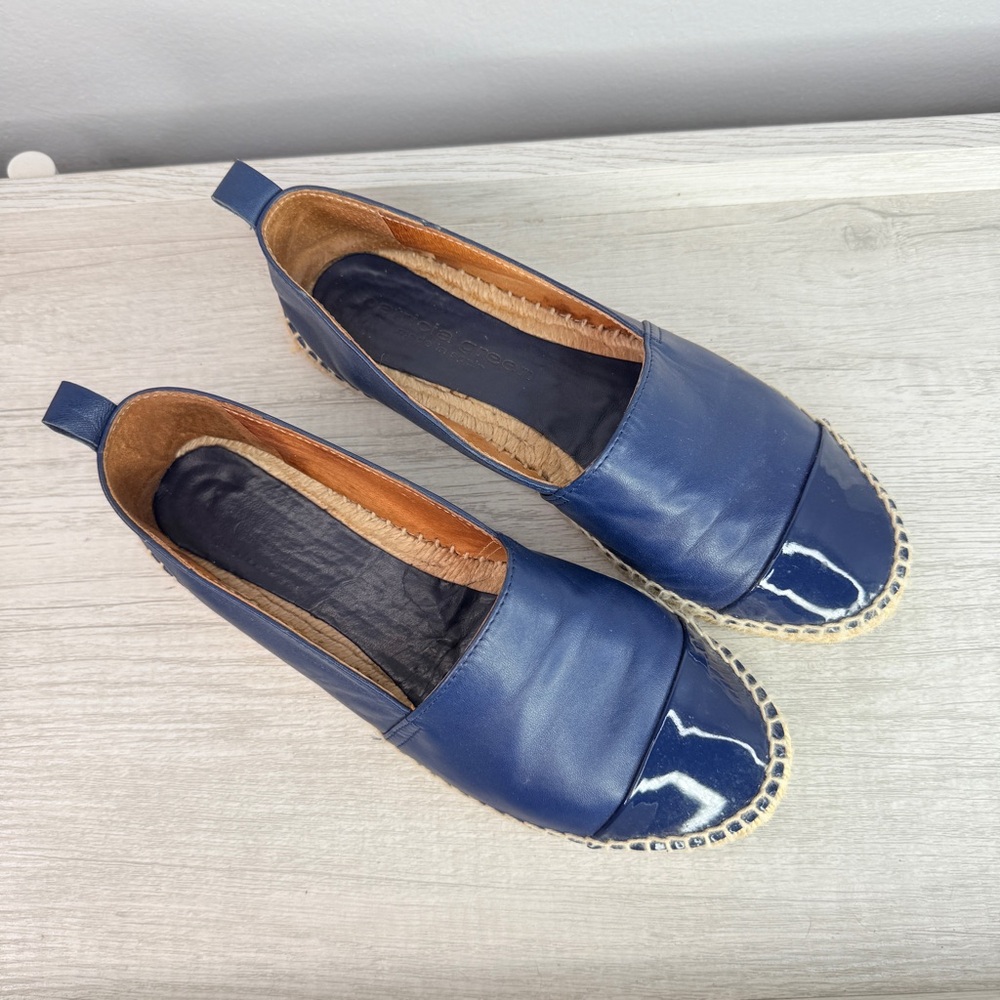 Like New! Patricia Green Lynn blue leather espadrilles size 6 - Picture 13 of 13